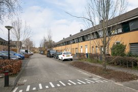 03.jpg