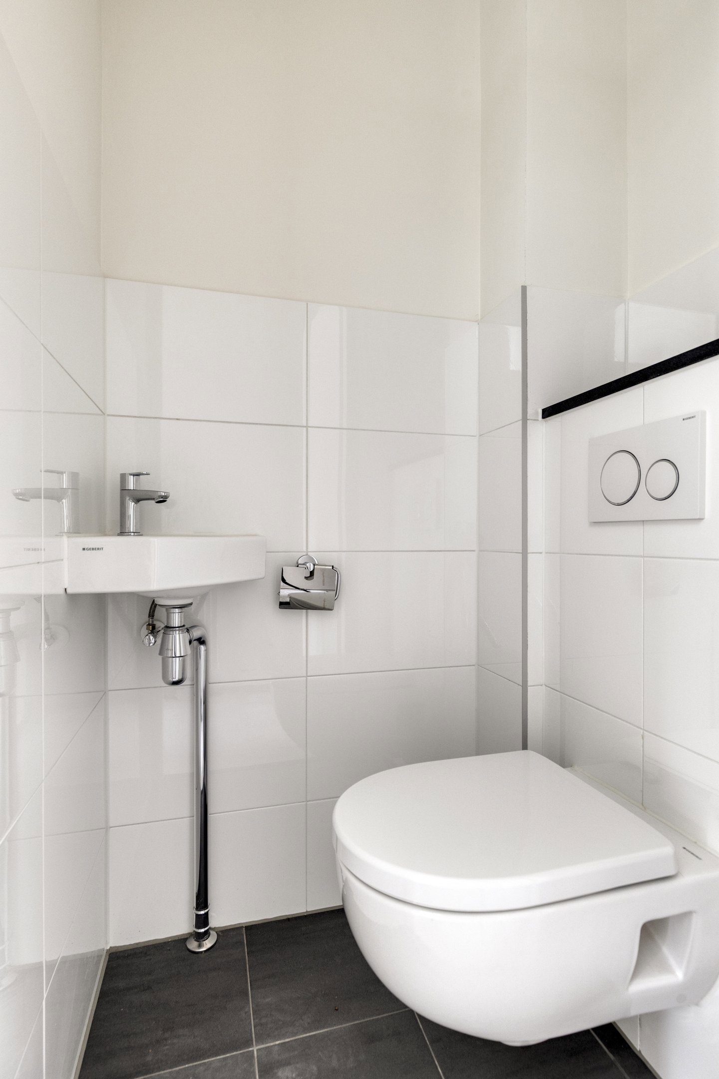 Tussenwoning te huur: Spengenpad 60, Amsterdam