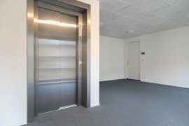 06.jpg