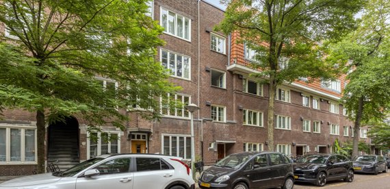 Jekerstraat 8E apartment