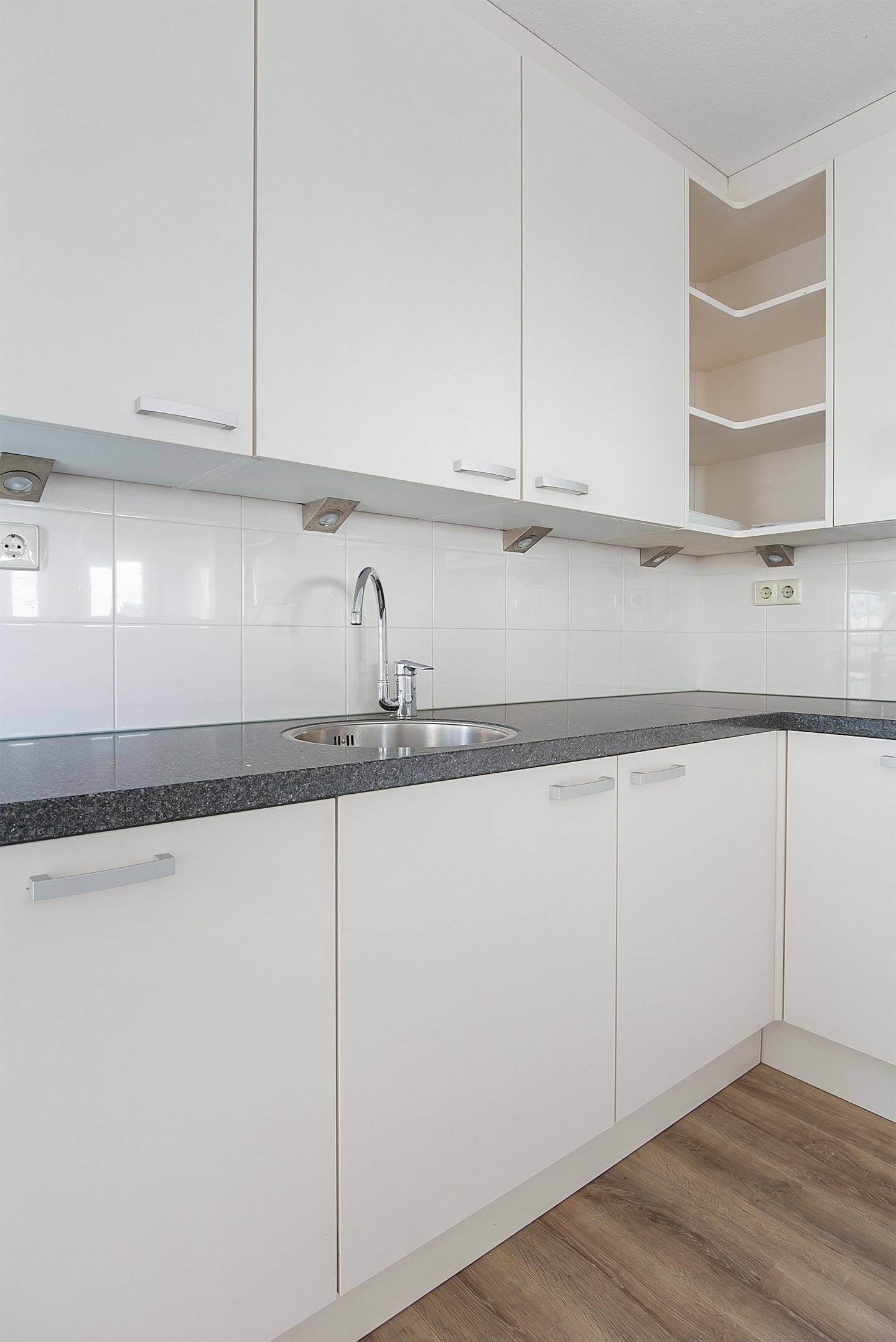 Appartement te huur: Cas Oorthuyskade 128, Amsterdam