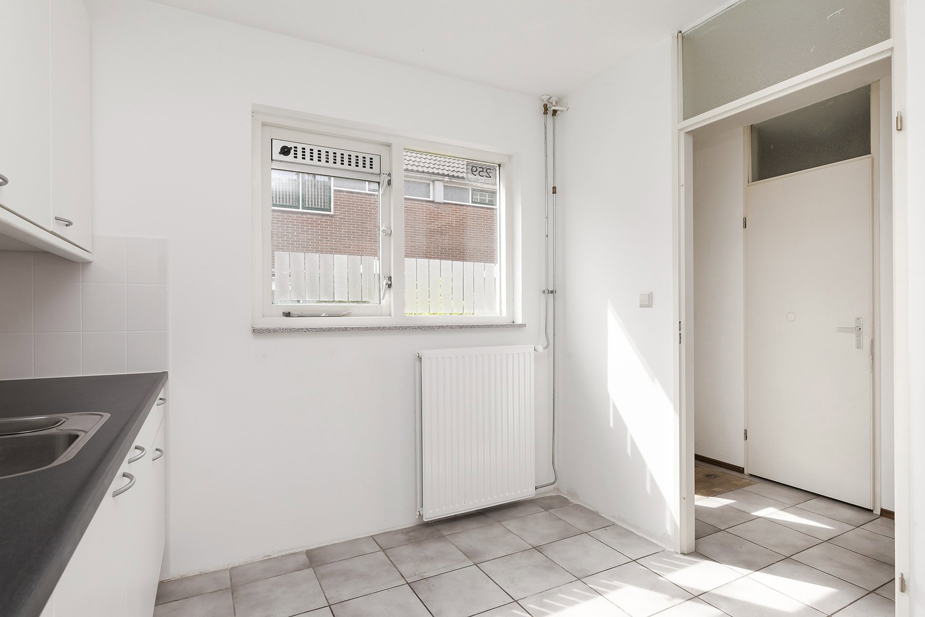 Tussenwoning te huur: Mijndenhof 131, Amsterdam