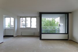 03.jpg