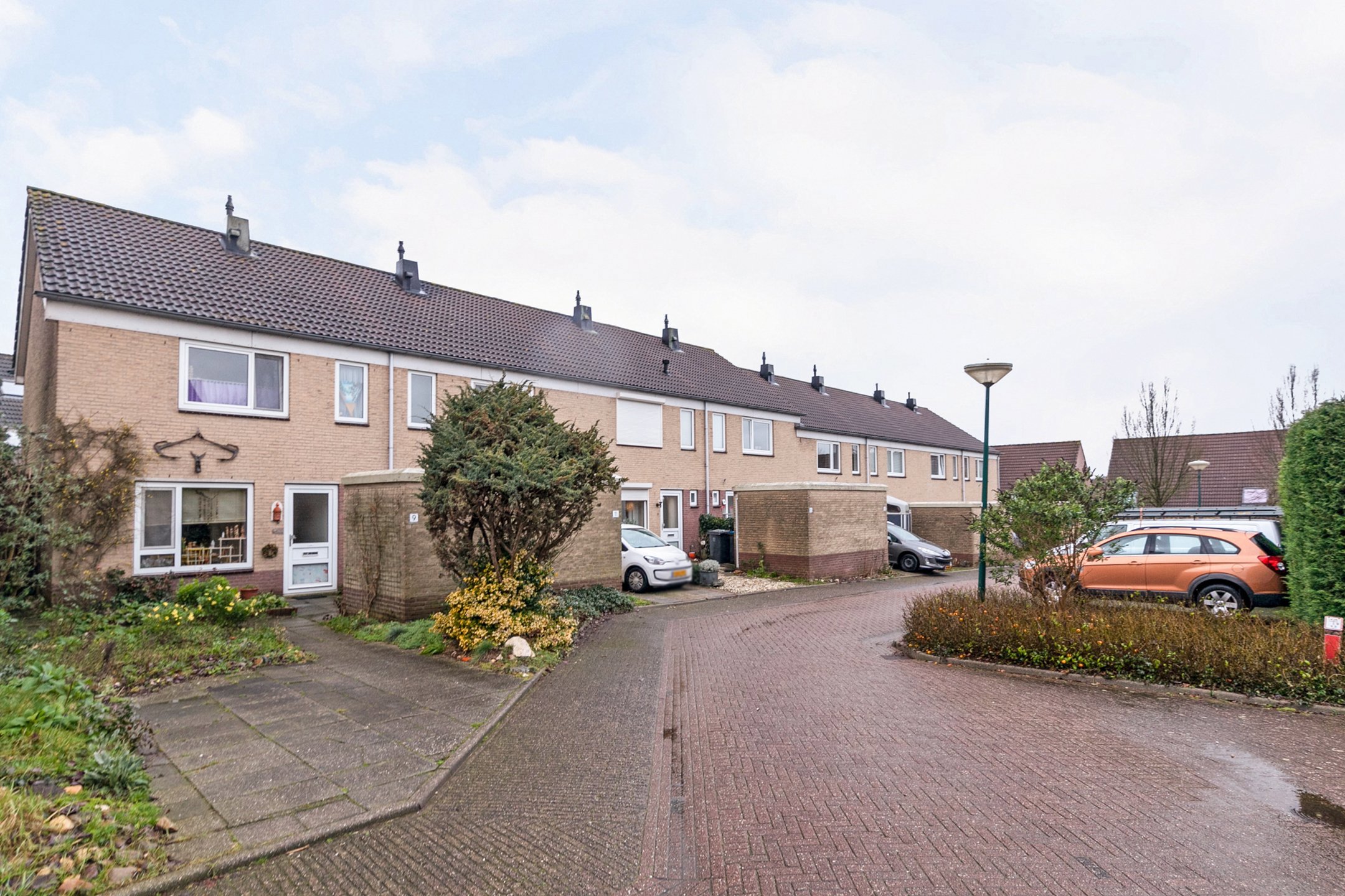 15254-de-hollentoren-rhenen-1-.jpg