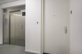 05.jpg