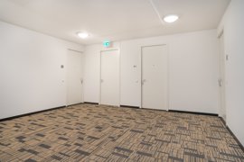 05.jpg