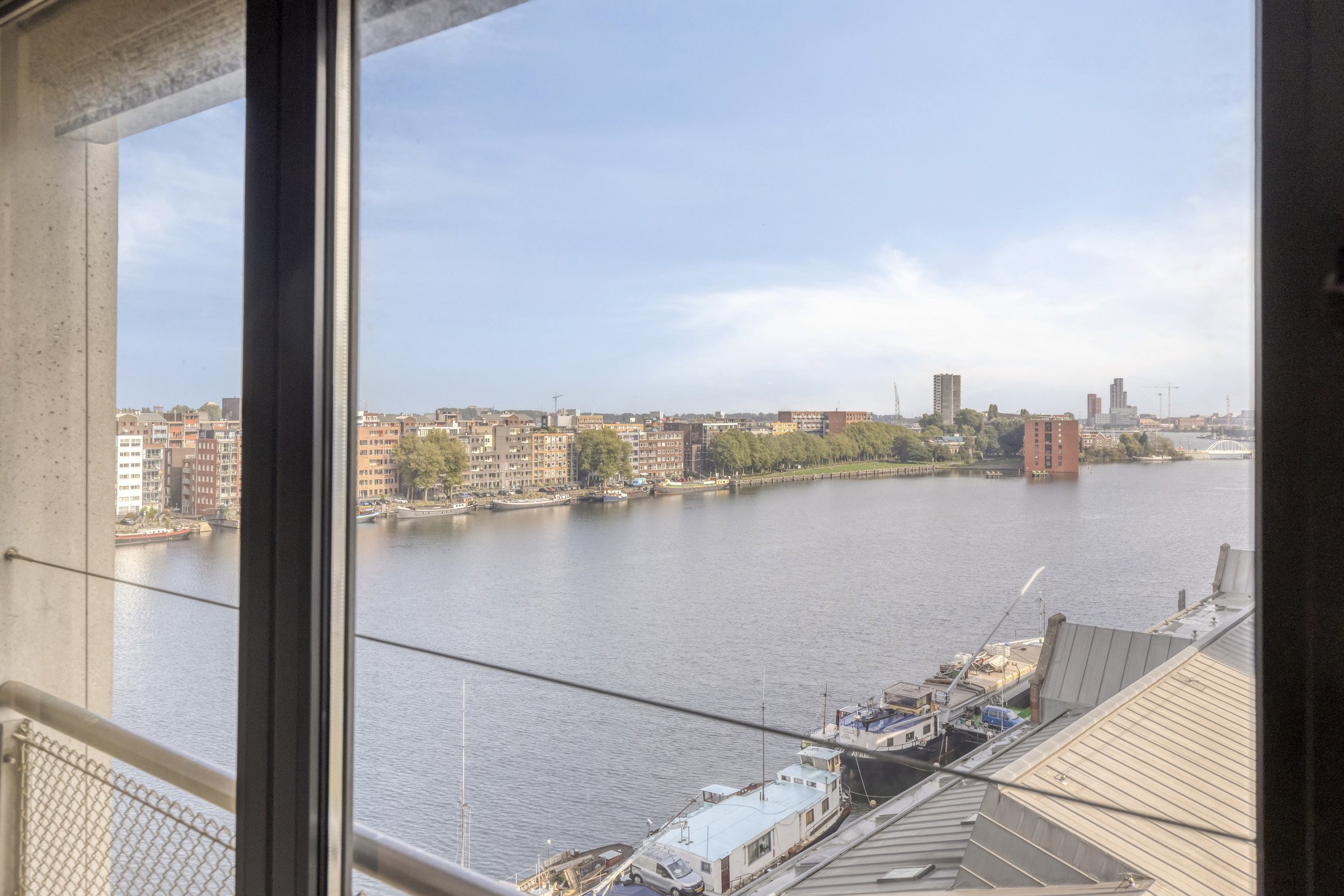Appartement te huur: Groenhoedenveem 105, Amsterdam