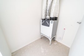 ez83845.jpg