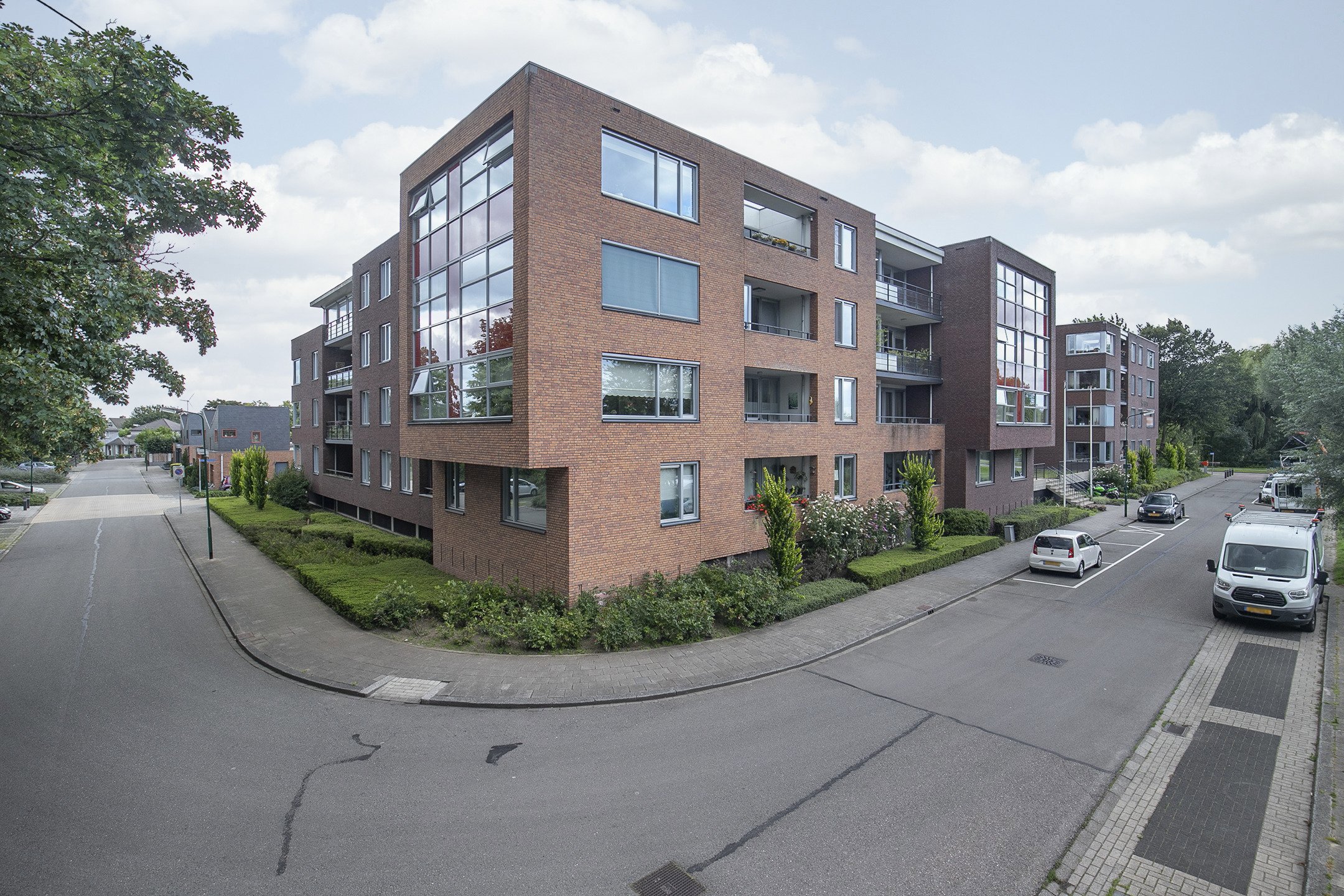 2-kamer appartement van 84 m²