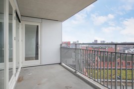 14-balkon.jpg