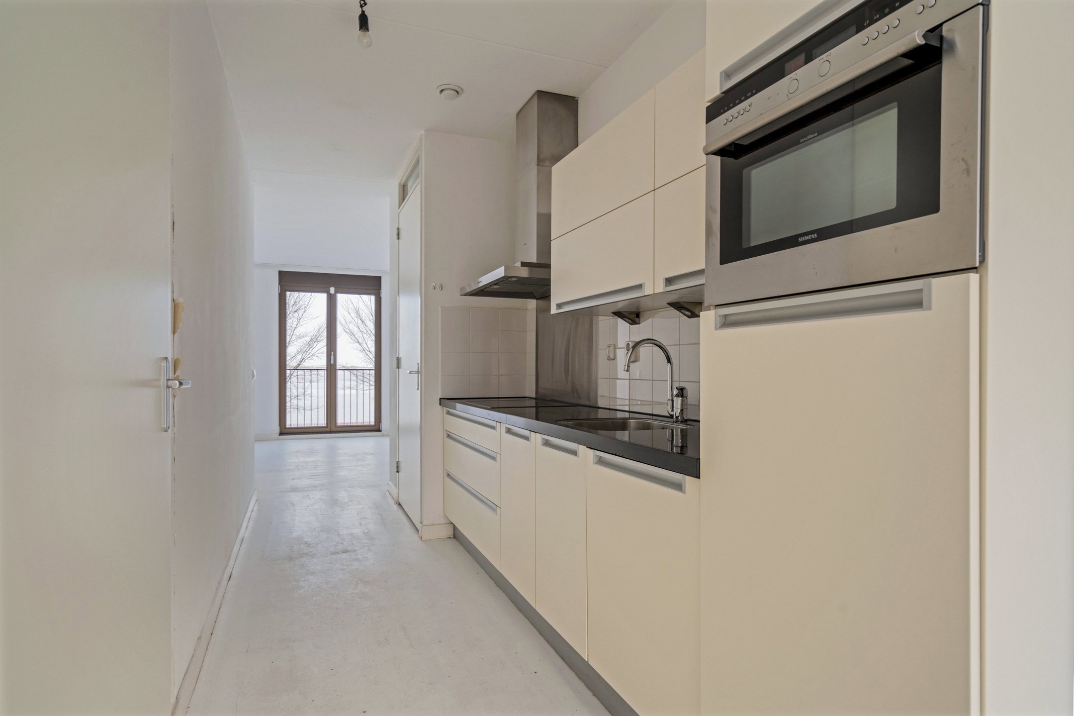 Appartement te huur: Bert Haanstrakade 12, Amsterdam