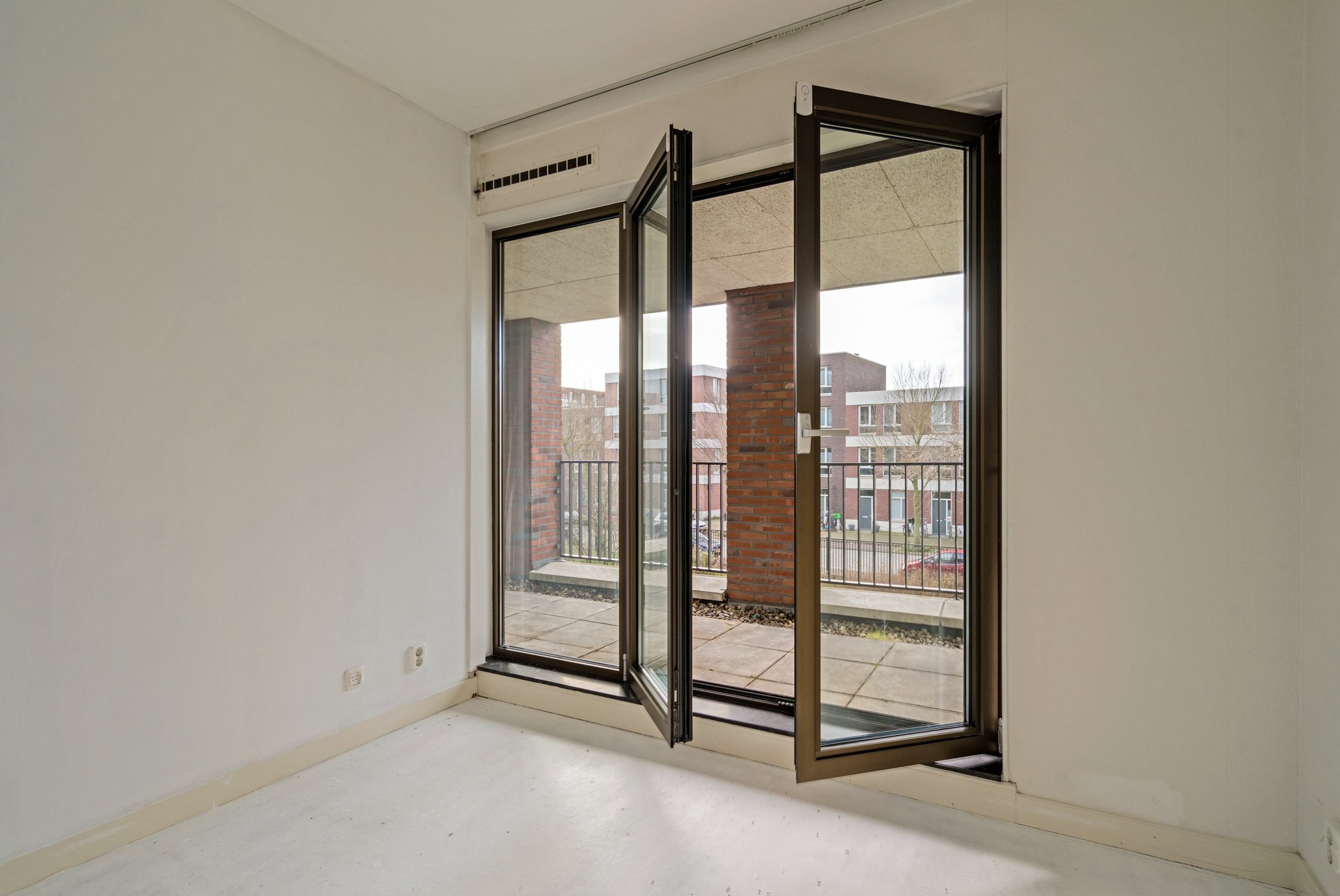 Appartement te huur: Bert Haanstrakade 12, Amsterdam